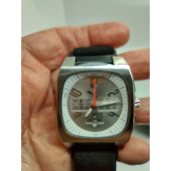 Puma Chronograph Date / 24 Hour Watch 100021 - Picture 10 of 12